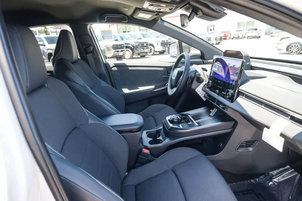 Thumbnail: 2026 Toyota C-HR - 15
