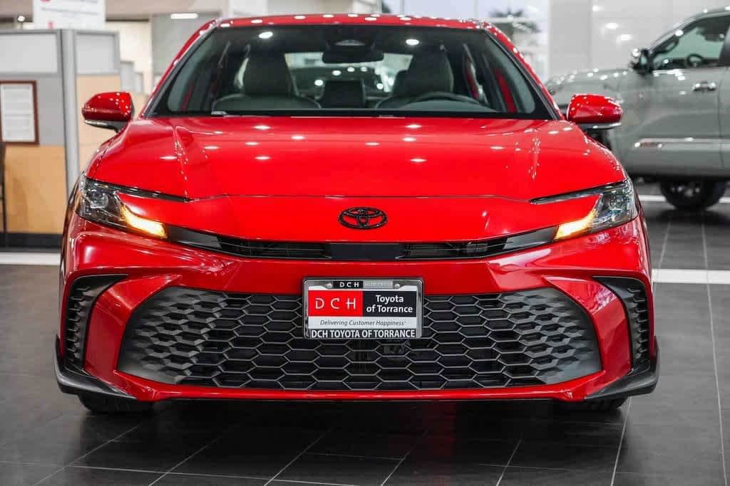 New 2026 Toyota Camry SE Sedan