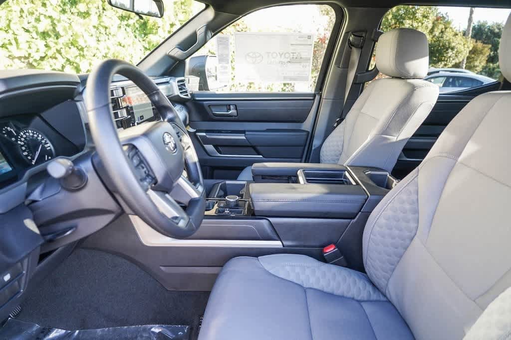 2025 Toyota Tundra SR5 17