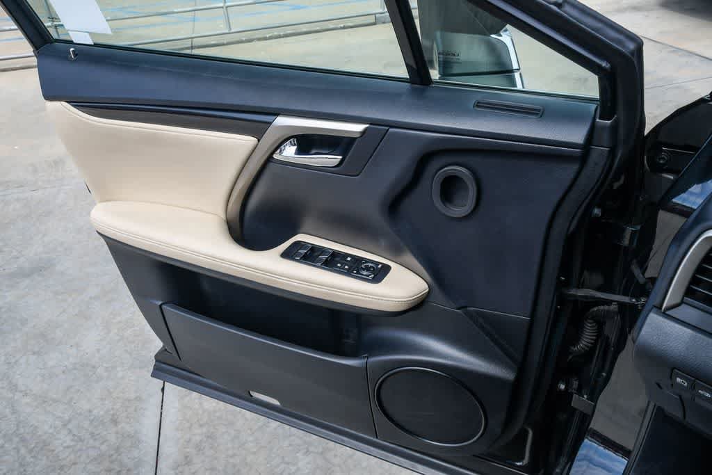 Thumbnail: 2021 Lexus RX - 26