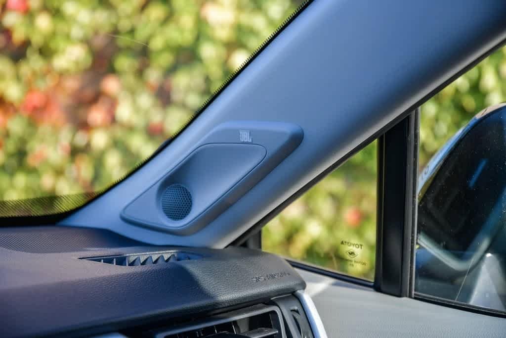 Thumbnail: 2025 Toyota RAV4 - 27