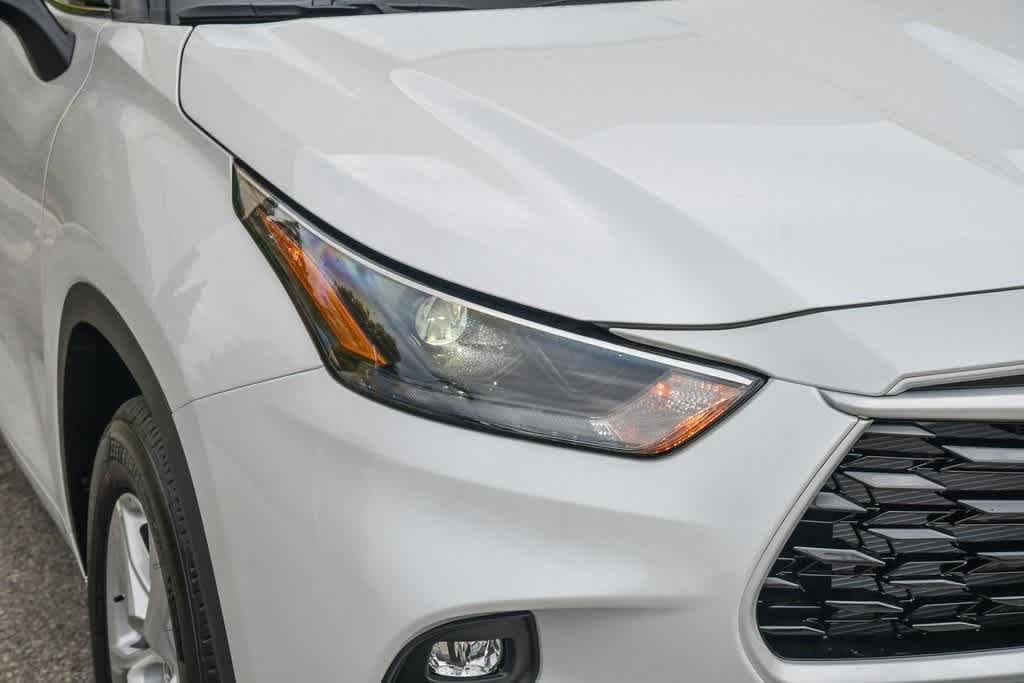 2025 Toyota Highlander LE 4