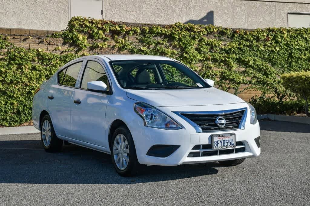 Thumbnail: 2019 Nissan Versa - 4