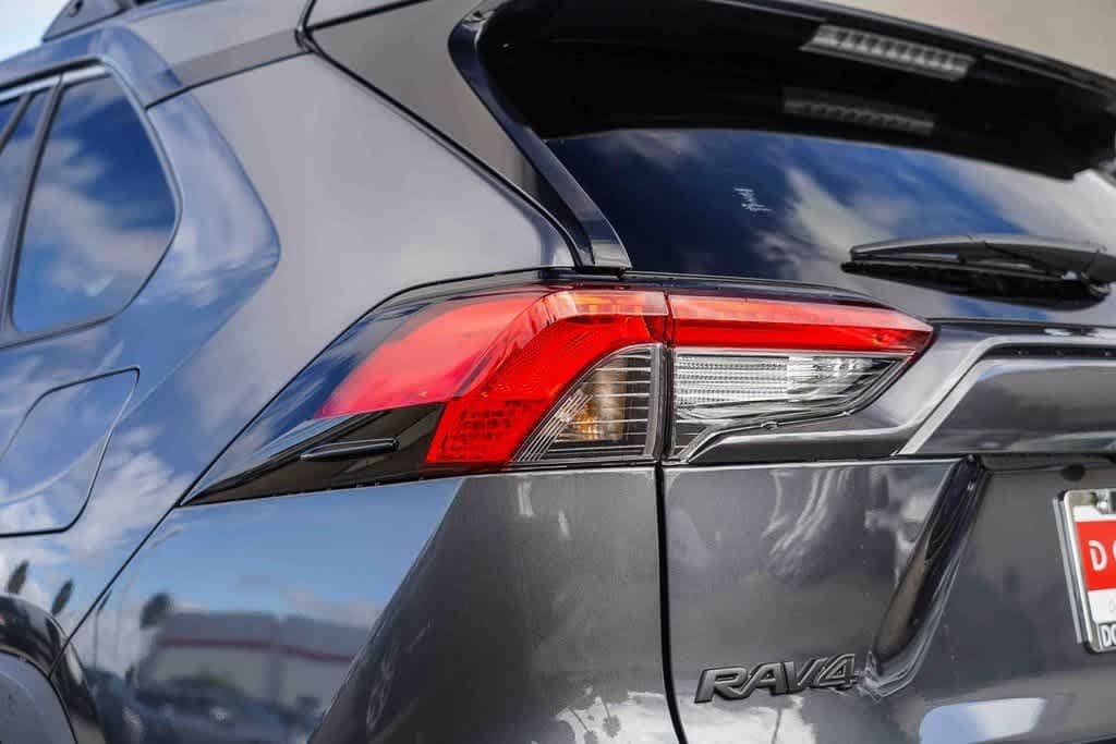 Thumbnail: 2025 Toyota RAV4 - 9