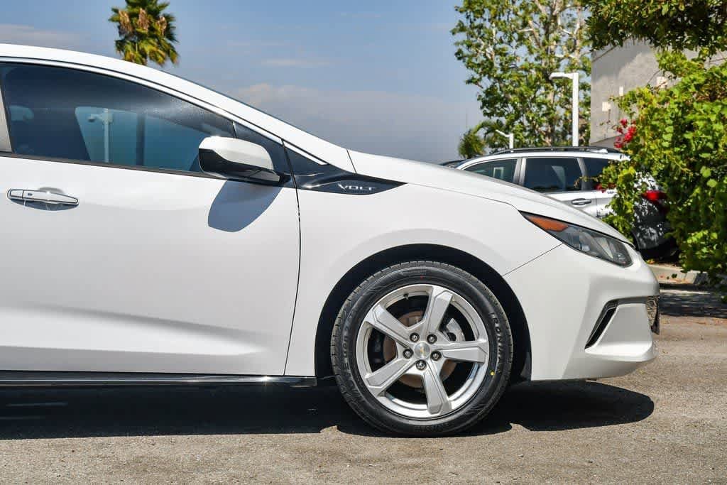 Thumbnail: 2019 Chevrolet Volt - 14