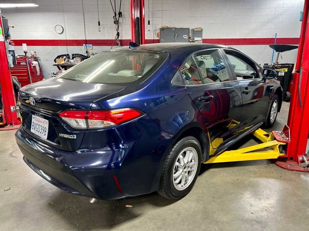 Used 2021 Toyota Corolla LE with VIN JTDEAMDE0MJ024010 for sale in Torrance, CA