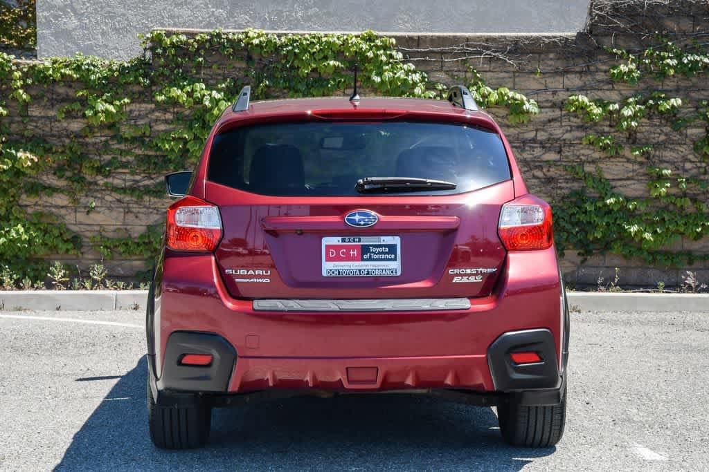 Thumbnail: 2016 Subaru Crosstrek - 8