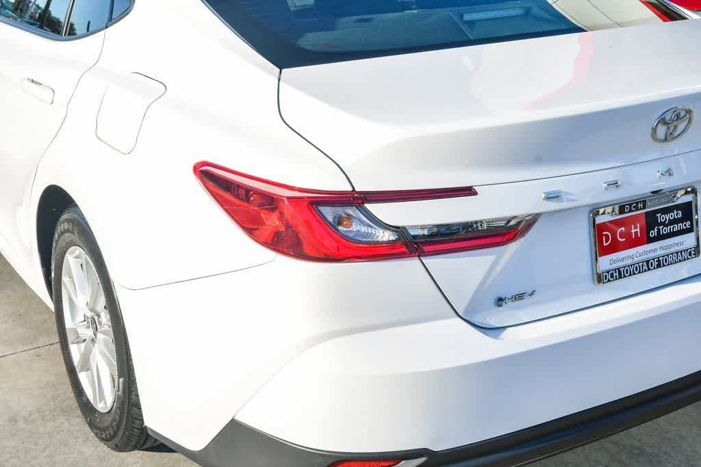 Thumbnail: 2025 Toyota Camry - 6