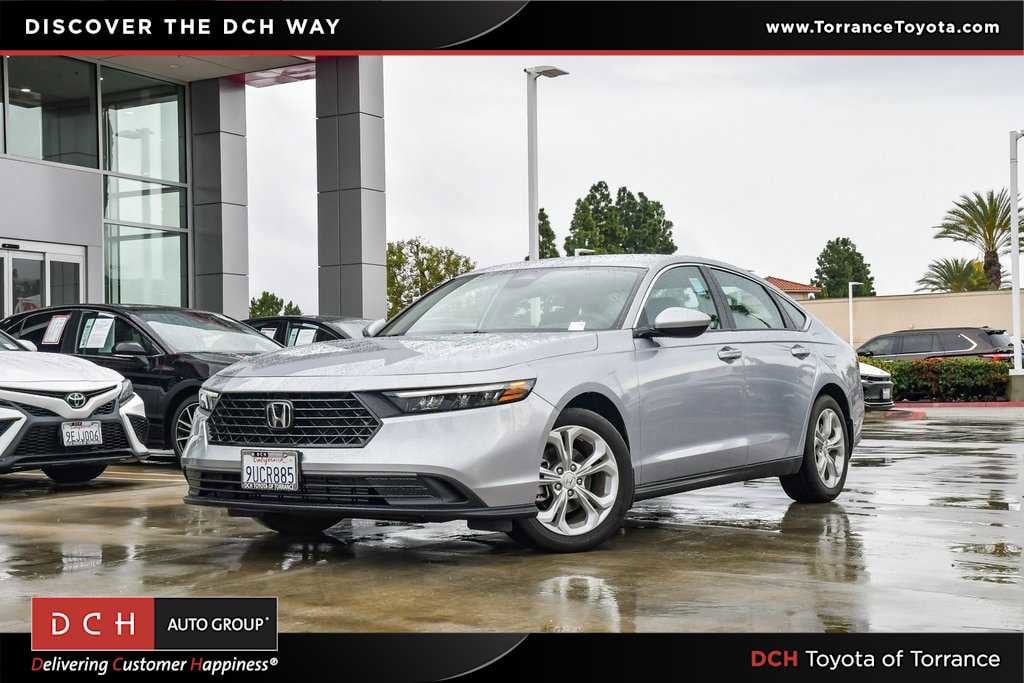 2023 Honda Accord LX's photo