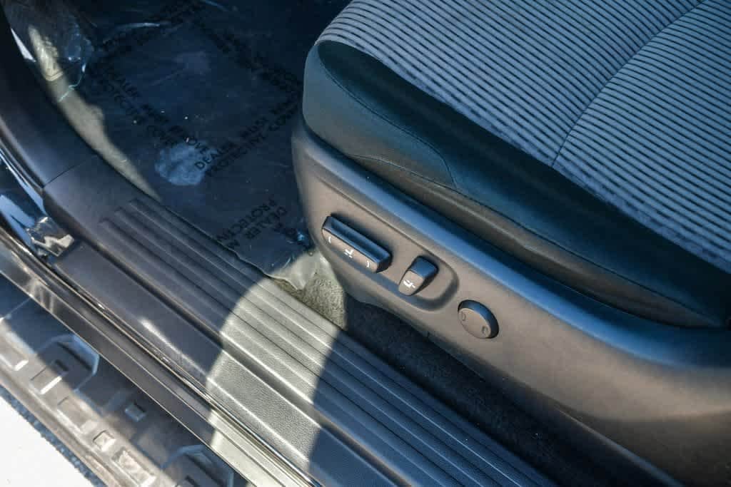 Thumbnail: 2024 Toyota 4Runner - 20