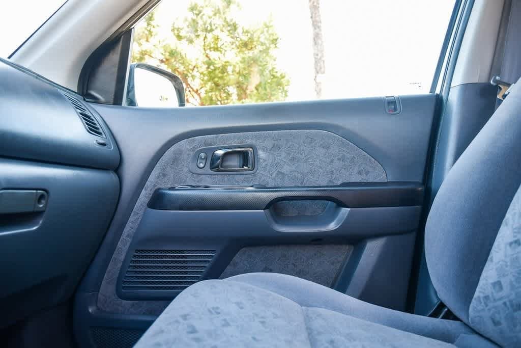 Thumbnail: 2005 Honda Pilot - 25