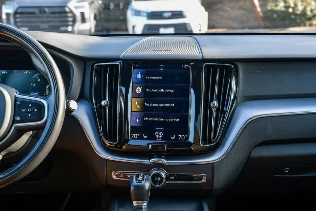 Thumbnail: 2019 Volvo XC60 - 13