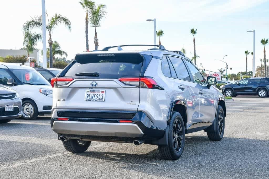 Thumbnail: 2024 Toyota RAV4 - 7