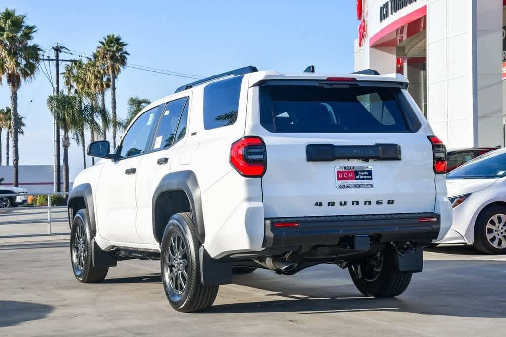 Thumbnail: 2025 Toyota 4Runner - 9
