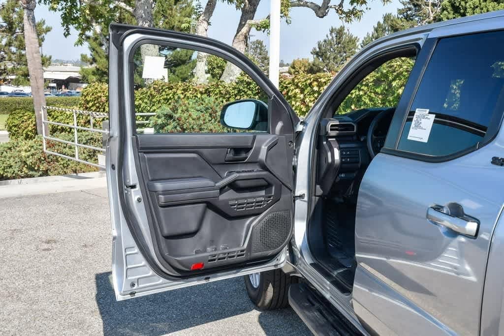 Thumbnail: 2025 Toyota Tacoma - 20