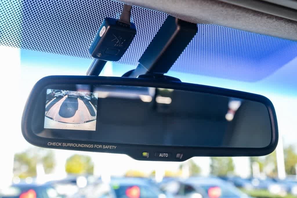 Thumbnail: 2011 Toyota Tacoma - 28