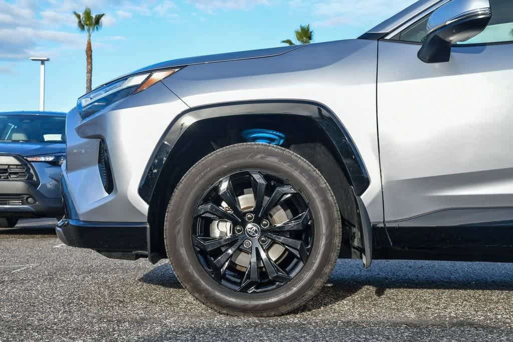 Thumbnail: 2024 Toyota RAV4 - 10