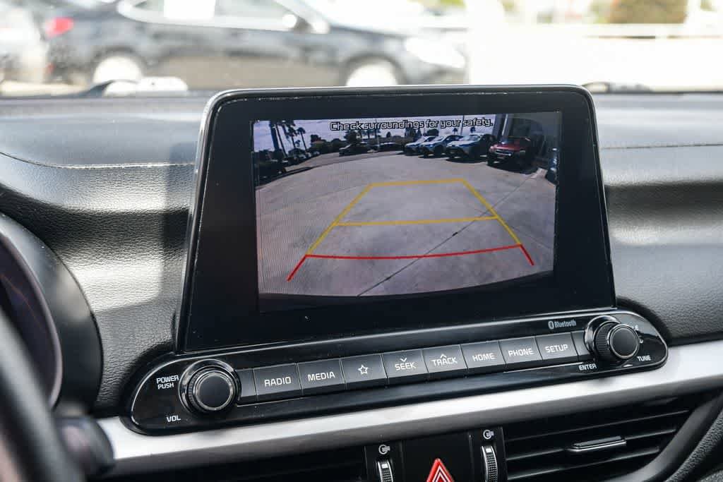 Thumbnail: 2019 Kia Forte - 22