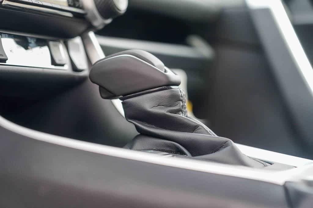 Thumbnail: 2025 Toyota RAV4 - 23