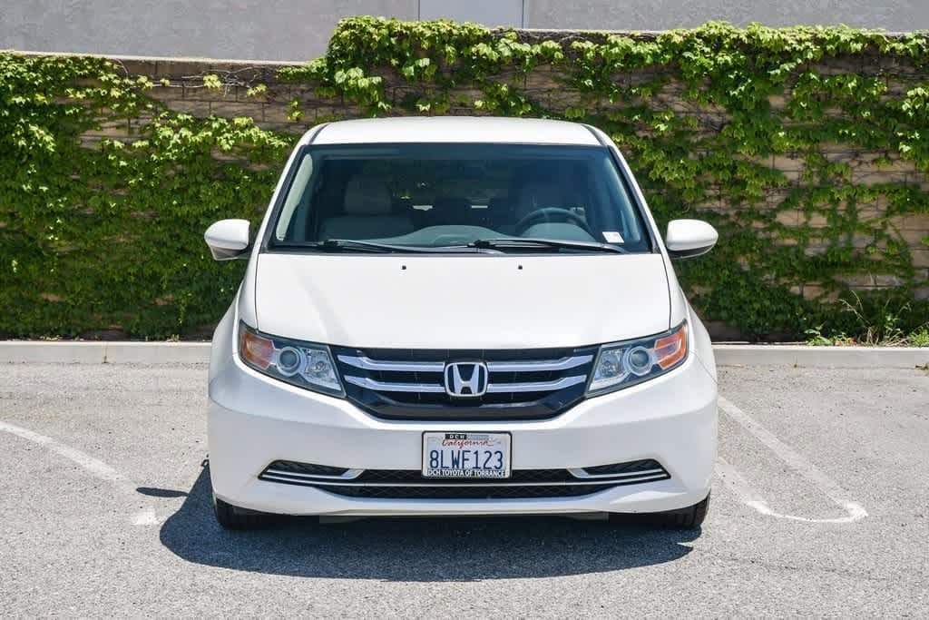 Used 2016 Honda Odyssey SE with VIN 5FNRL5H33GB055211 for sale in Torrance, CA