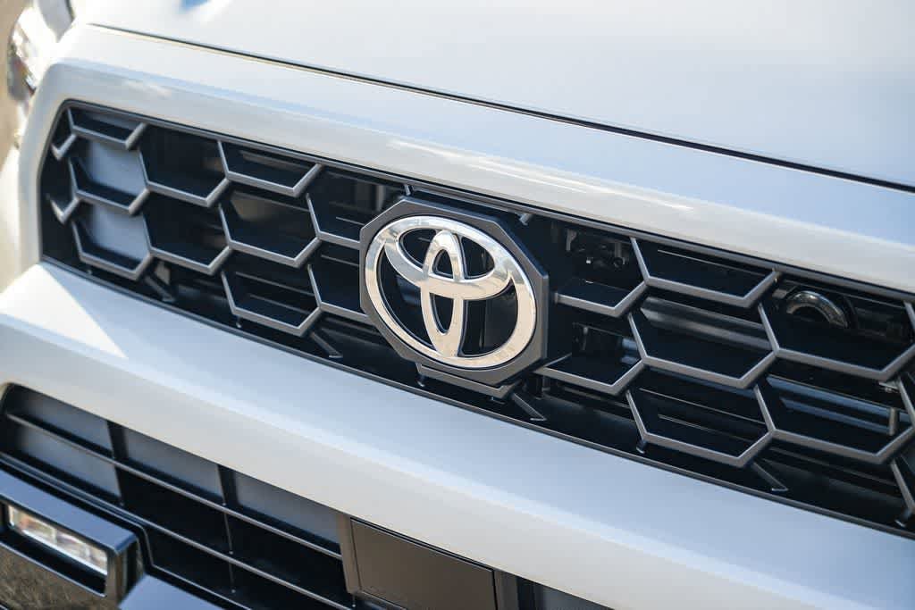 Thumbnail: 2026 Toyota 4Runner - 3