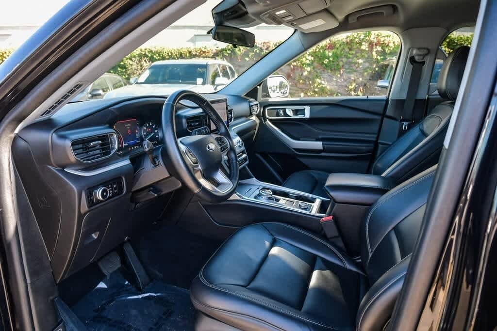 Thumbnail: 2023 Ford Explorer - 16