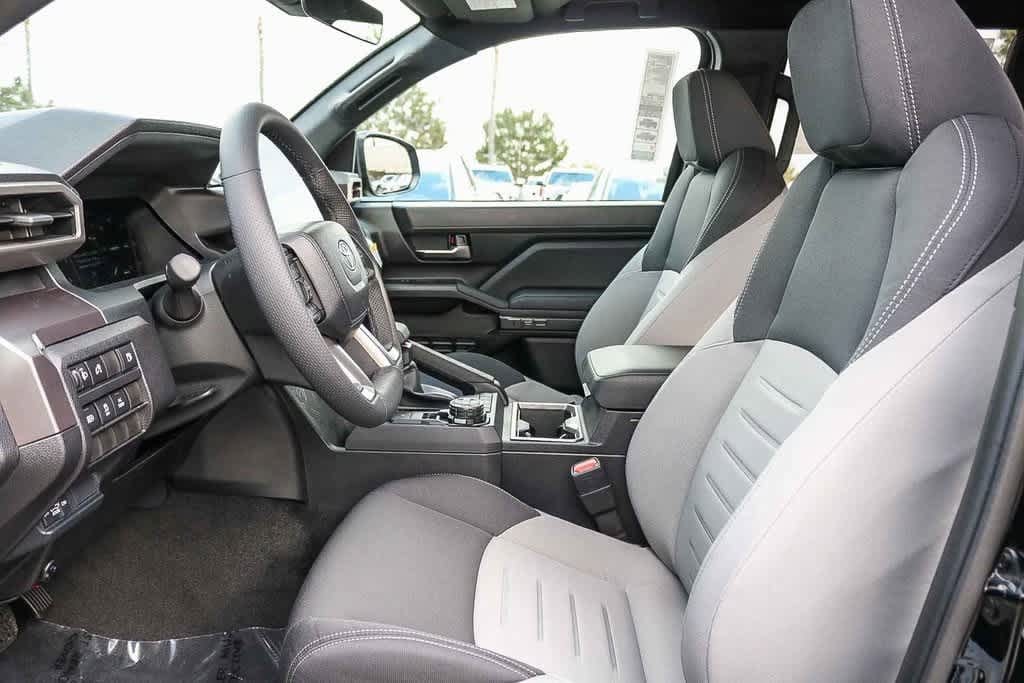 Thumbnail: 2025 Toyota Tacoma - 17