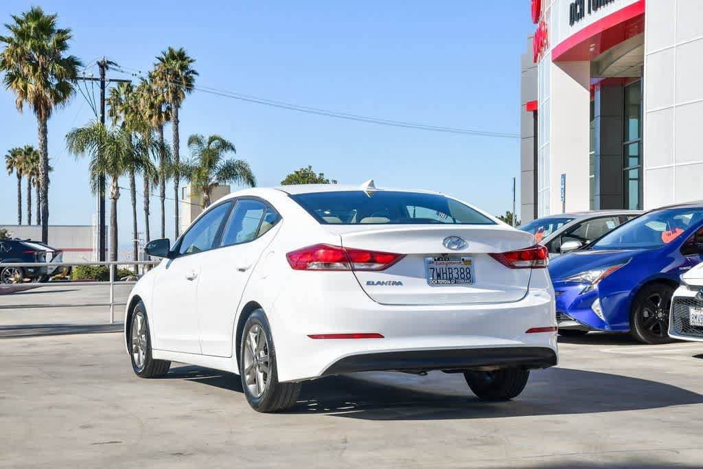 Thumbnail: 2017 Hyundai Elantra - 9