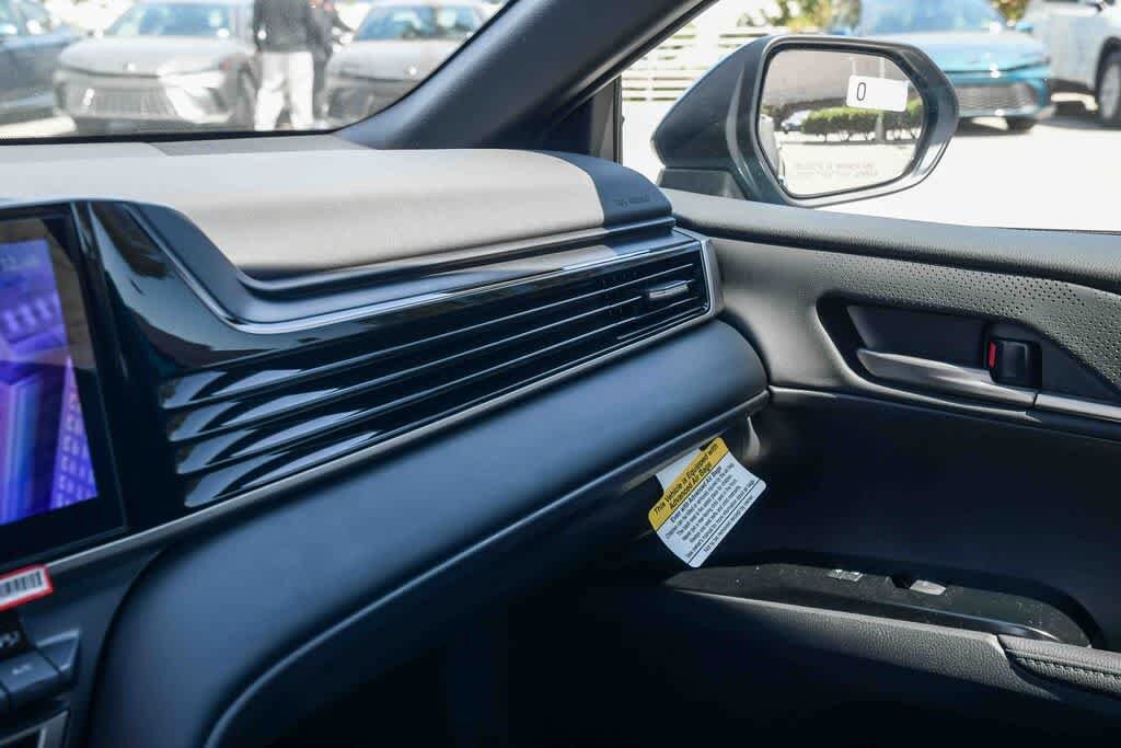 Thumbnail: 2026 Toyota Camry - 21