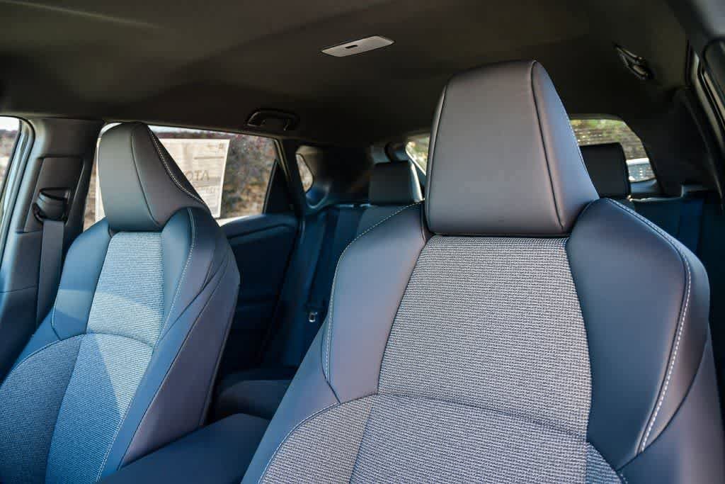 2026 Toyota bZ XLE - Photo 17