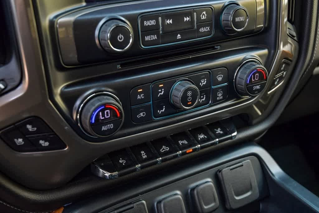 Thumbnail: 2017 Chevrolet Silverado 1500 - 28