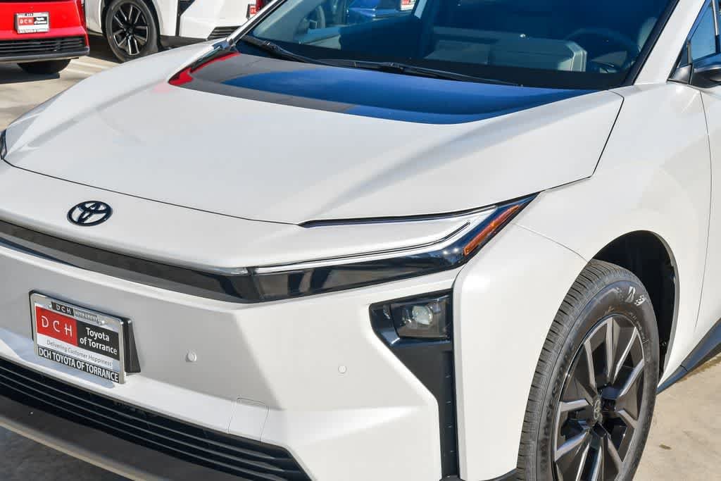 Thumbnail: 2026 Toyota bZ - 5
