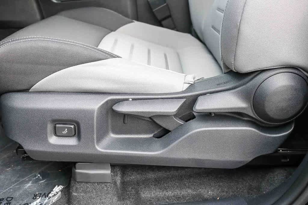 Thumbnail: 2025 Toyota Tacoma - 21