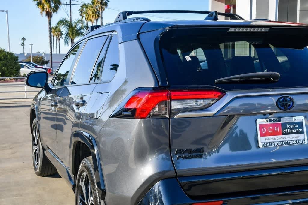 Thumbnail: 2022 Toyota RAV4 - 6