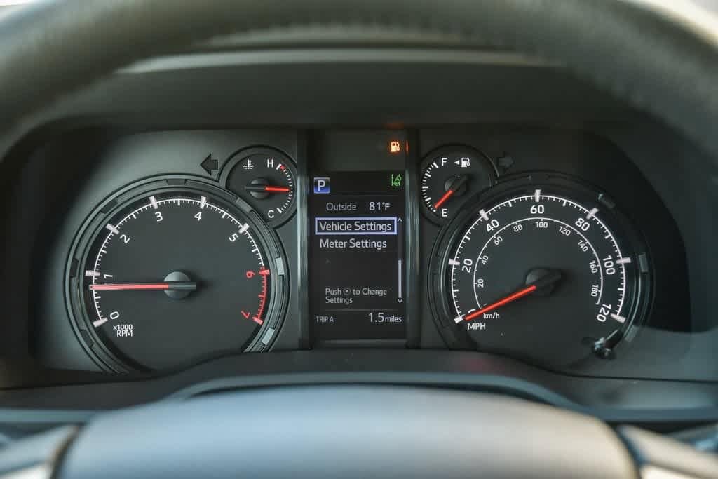 Thumbnail: 2023 Toyota 4Runner - 24