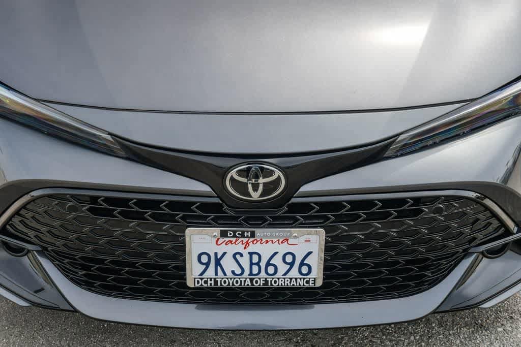 2024 Toyota Corolla Hatchback SE photo 4