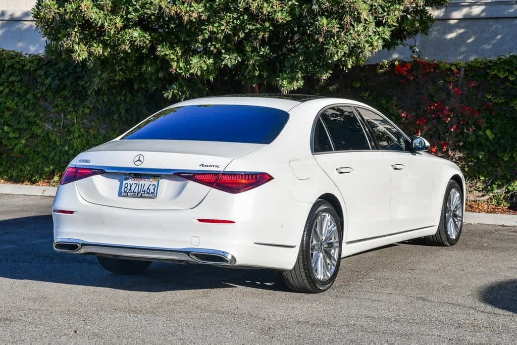 Thumbnail: 2021 Mercedes-Benz S-Class - 8