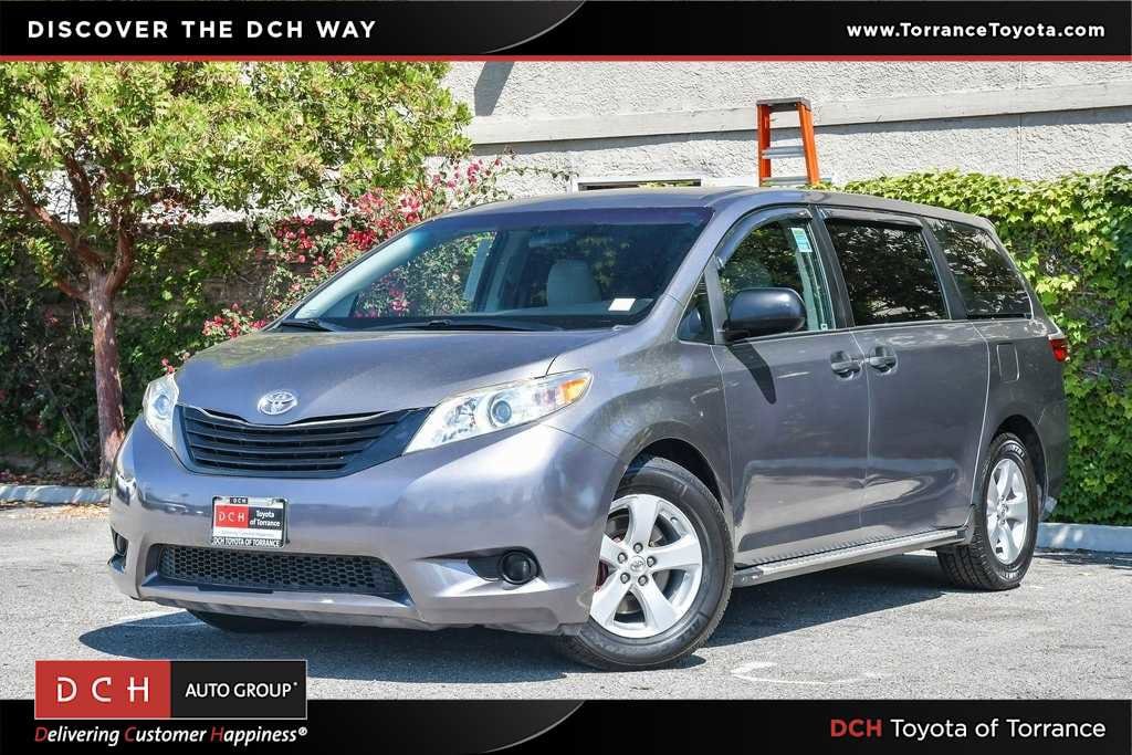 2017 Toyota Sienna L -
                  Torrance, CA