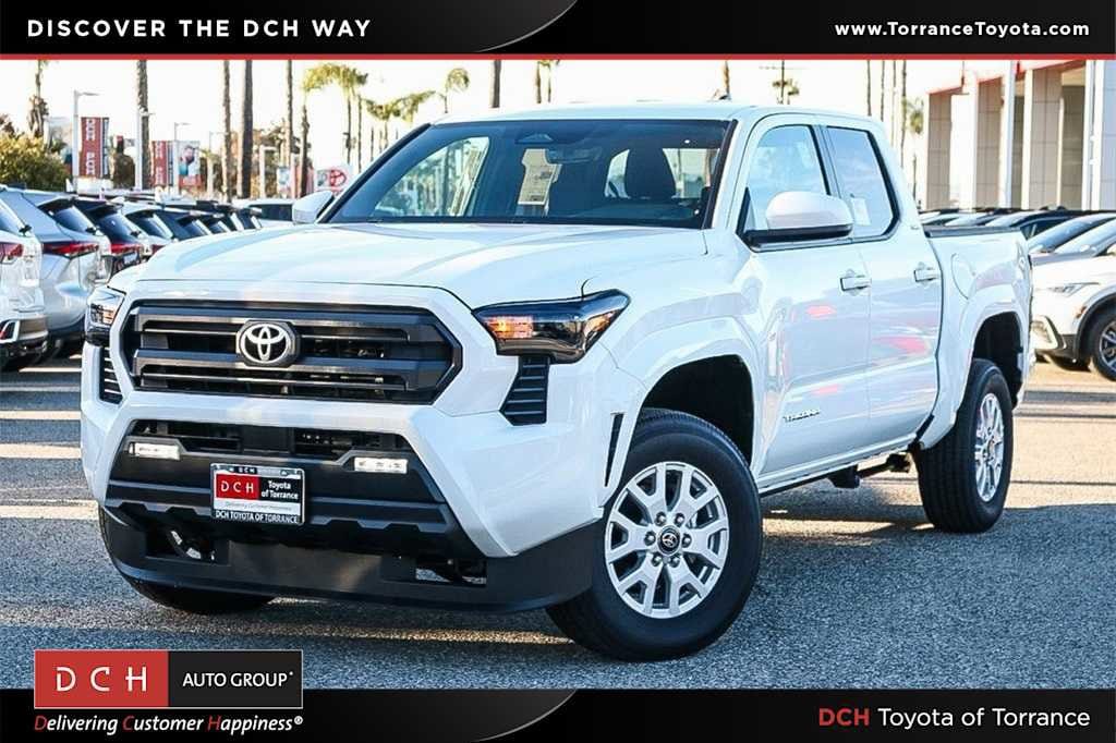 2025 Toyota Tacoma SR5's photo