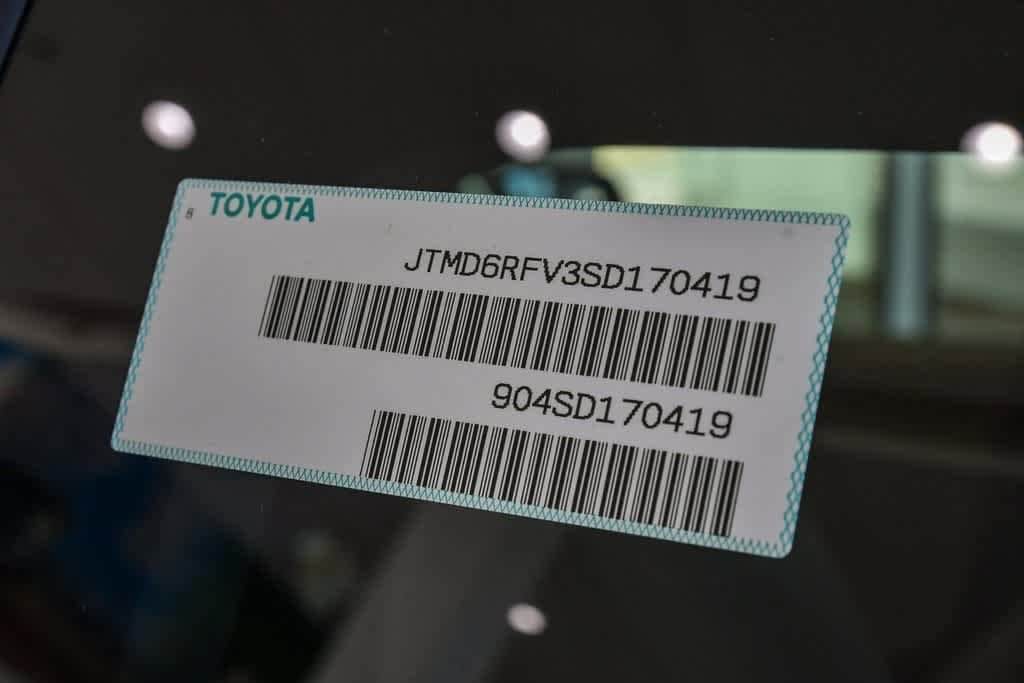 Thumbnail: 2025 Toyota RAV4 - 30