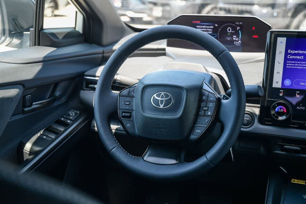 Thumbnail: 2026 Toyota C-HR - 12