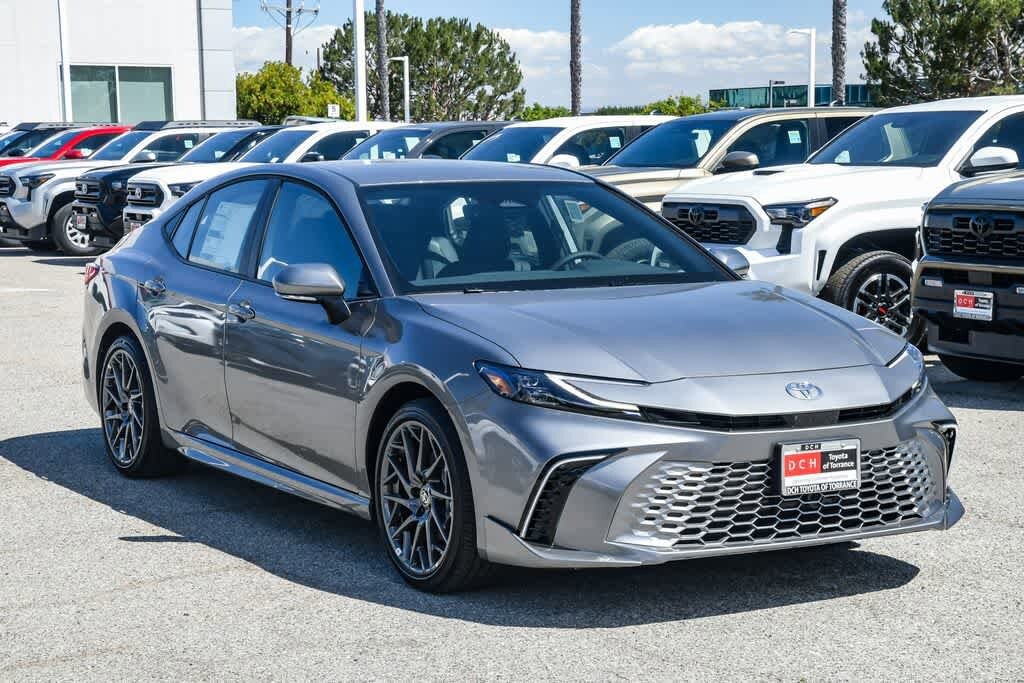 Thumbnail: 2026 Toyota Camry - 3