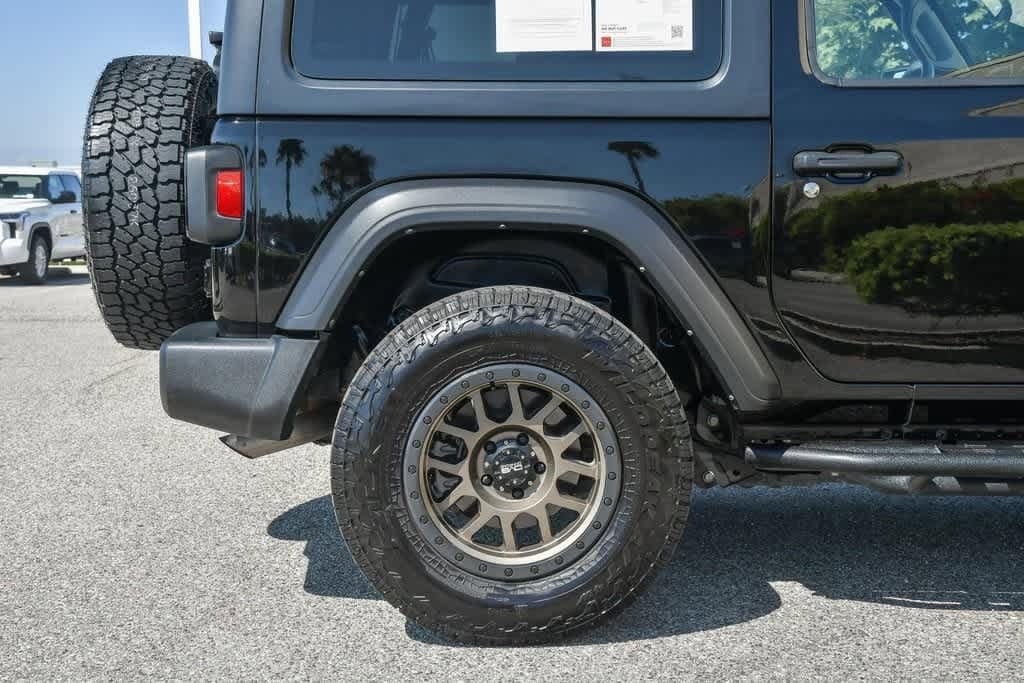 Thumbnail: 2022 Jeep Wrangler - 12