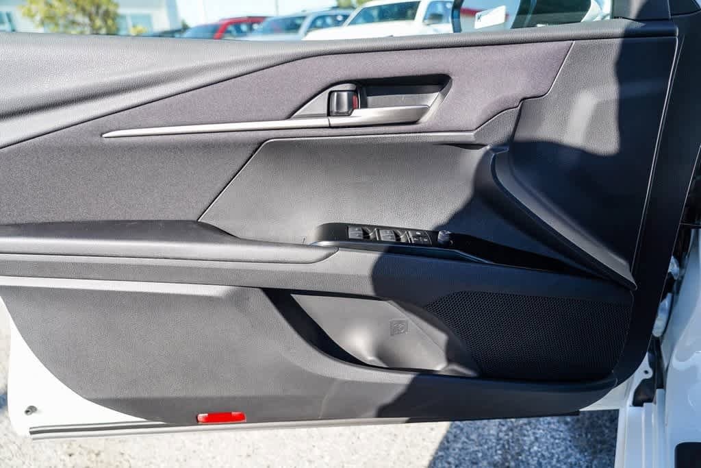 Thumbnail: 2026 Toyota Camry - 20