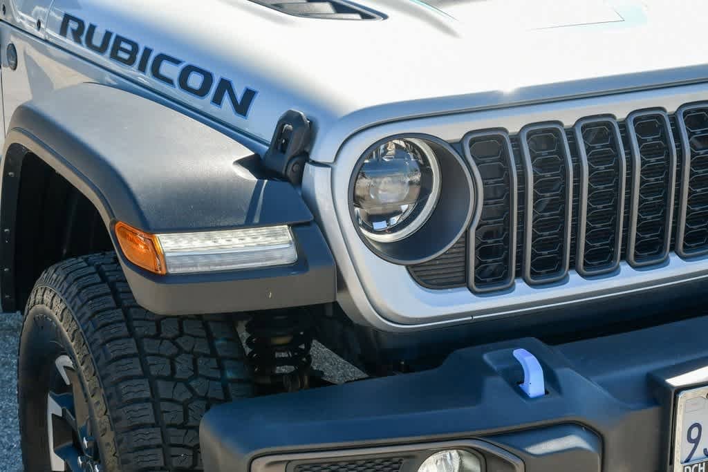 Thumbnail: 2024 Jeep Wrangler - 4