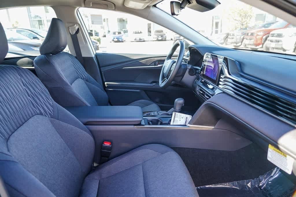 Thumbnail: 2026 Toyota Camry - 16