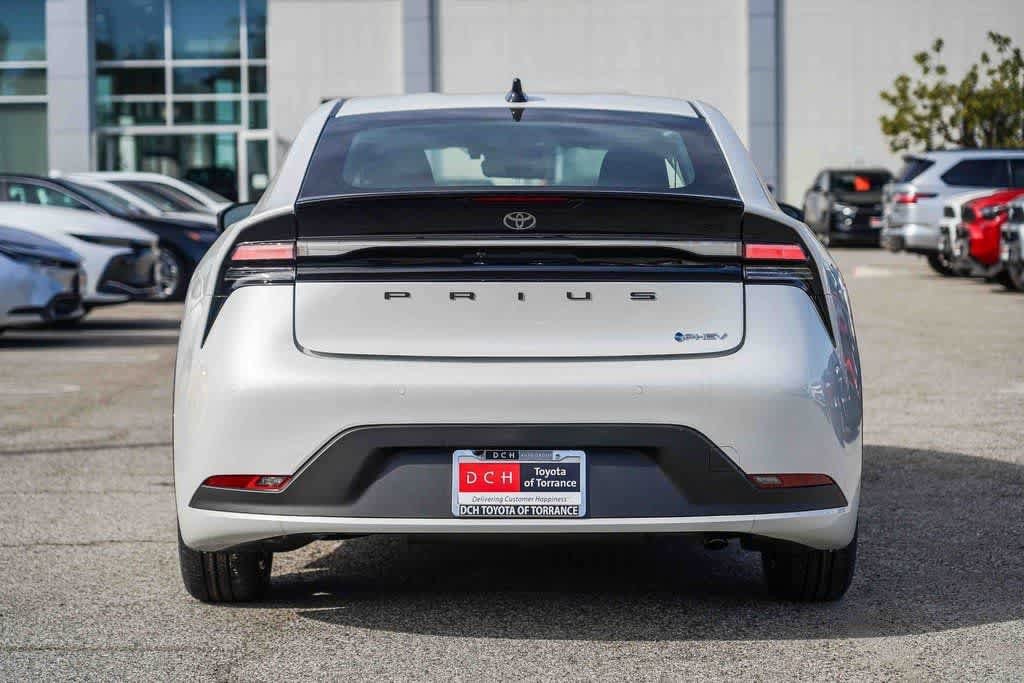 Thumbnail: 2026 Toyota Prius - 7