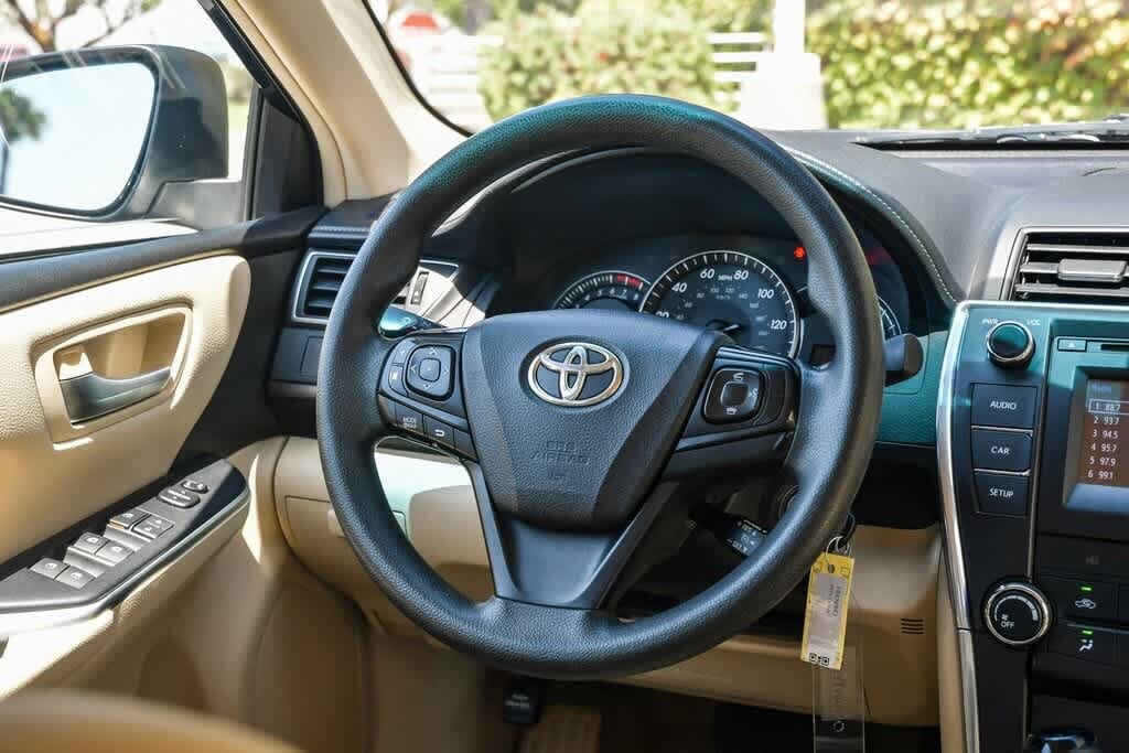 2015 Toyota Camry LE 12