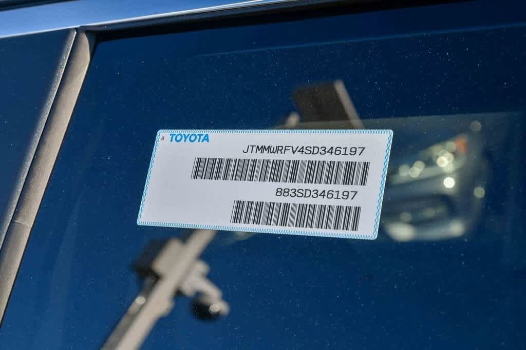 Thumbnail: 2025 Toyota RAV4 - 29