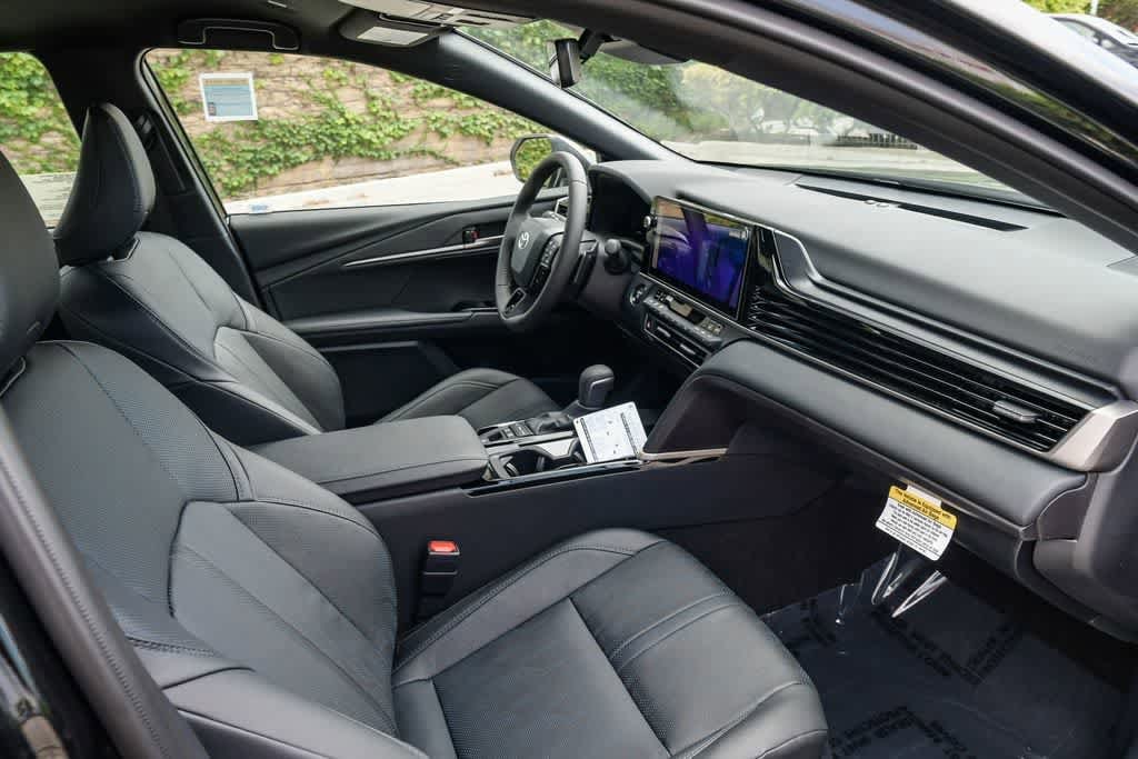 Thumbnail: 2026 Toyota Camry - 15